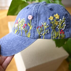 Cappello con i fiori